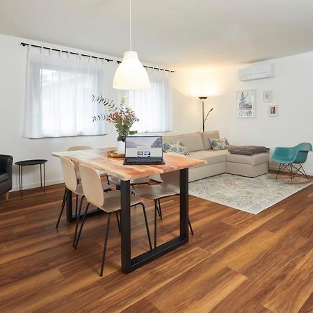 דירות La Casa Di Riva מראה חיצוני תמונה
